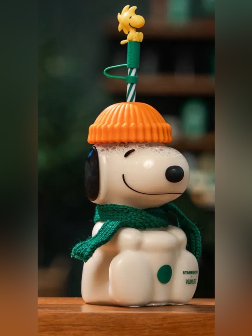 Starbucks x Peanuts Snoopy Glass Cold Cup